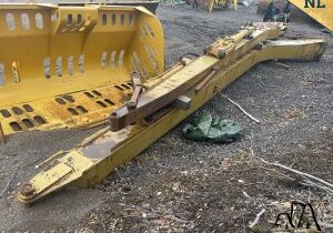 ATT-CAT320CL-LRBOOM522-NL