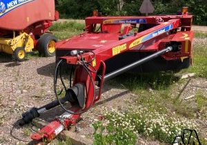 MAY23-2017-New-Holland-H7320-Discbine
